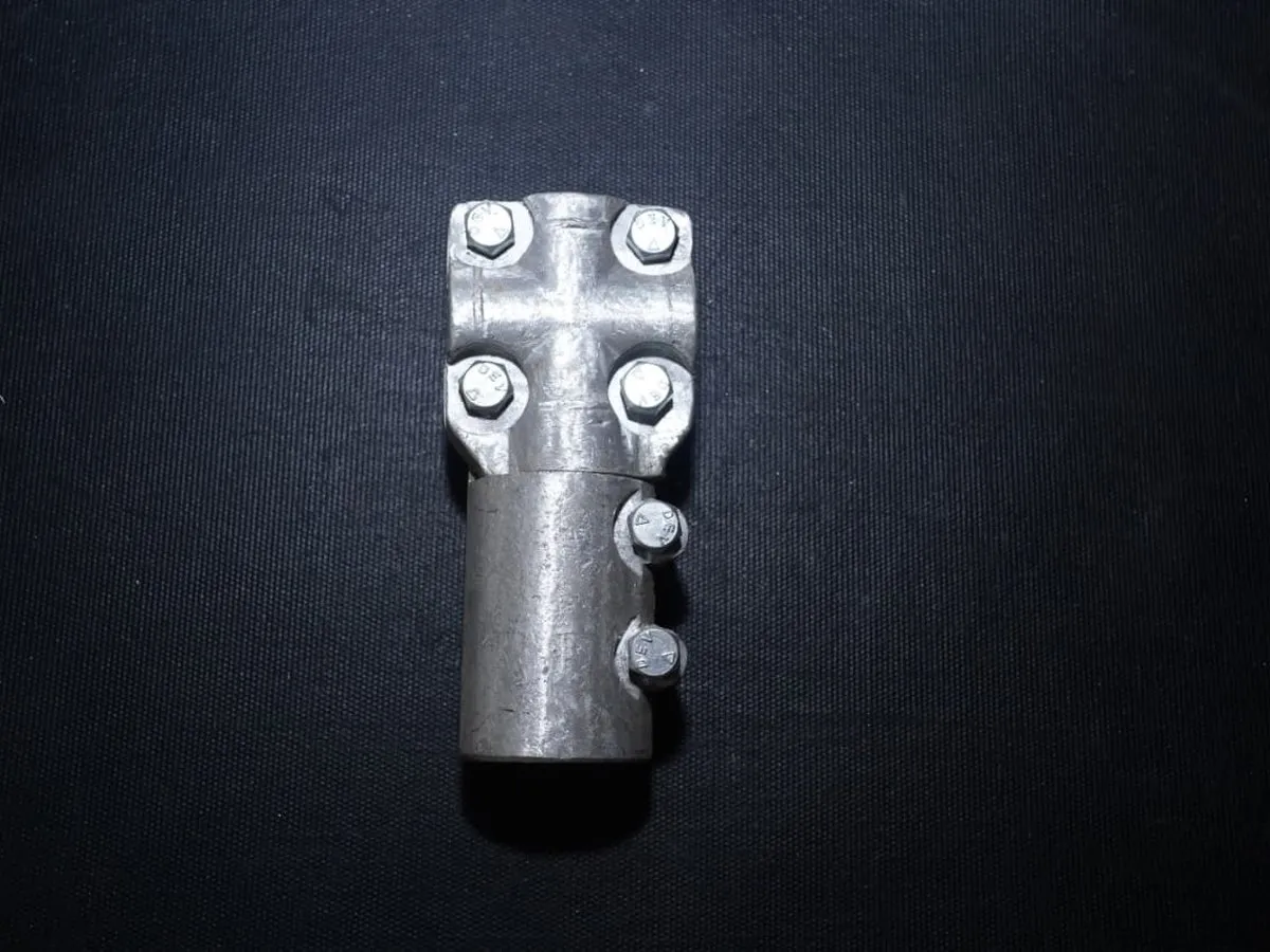 High Voltage Transformer Bushing clamp TopView